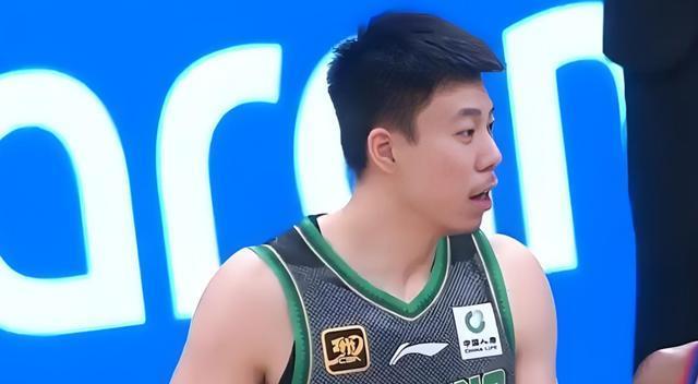 篮板, 辽宁还剩, 的C类合同