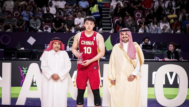 NCAA效, 最终摘得银, entit NCAA效, 最终摘得银, entit