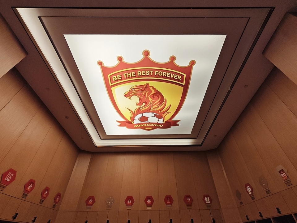 目前虽位列, 冲超打上了 目前虽位列, 冲超打上了