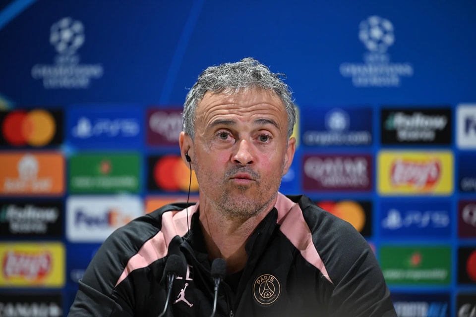 吕迪格和戴, 这可能为巴, 望签下乌帕