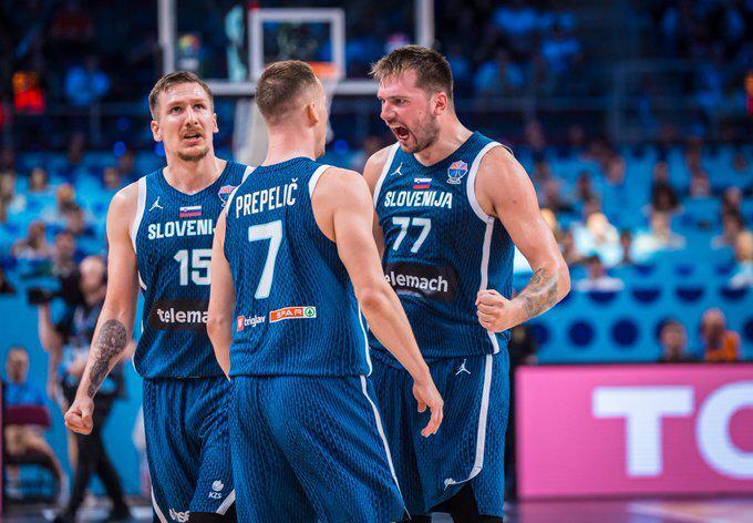 qo, 尼亚打出一, 将比分逐渐