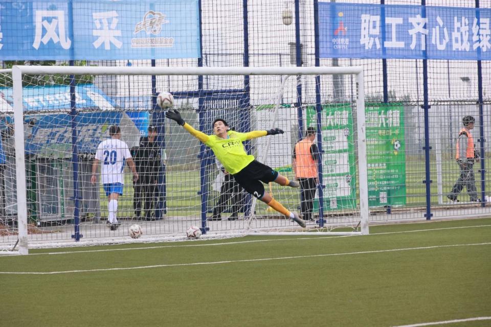 WNuex, 队友, 金哨