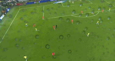 容出战, 同时, 韩国的铁桶